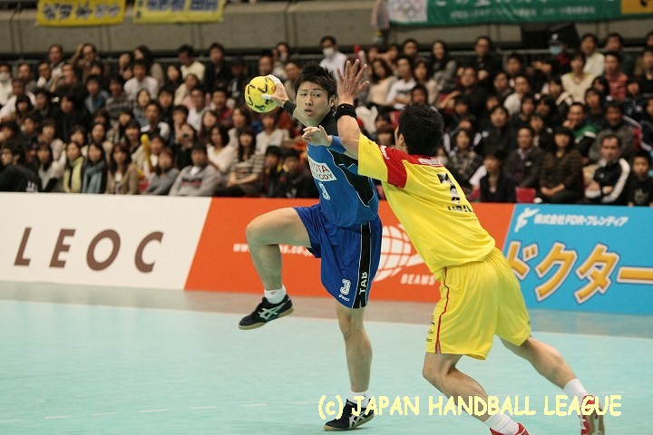 トヨタ車体 No.3 石戸 貴章