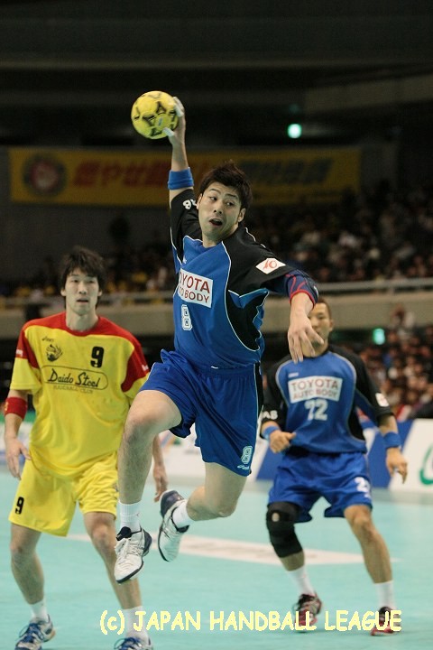 トヨタ車体 No.8 藤田 聖史