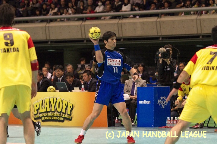 トヨタ車体 No.11 北出 圭祐