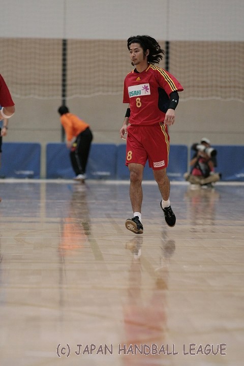 大崎電気 No.8 東長濱 秀希