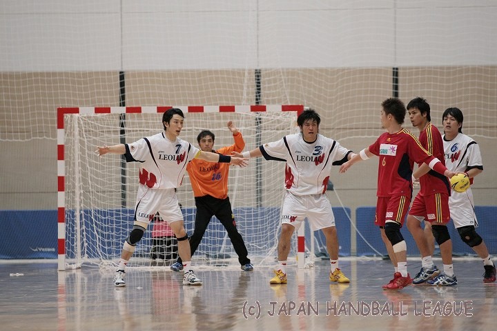 湧永製薬 ディフェンス!