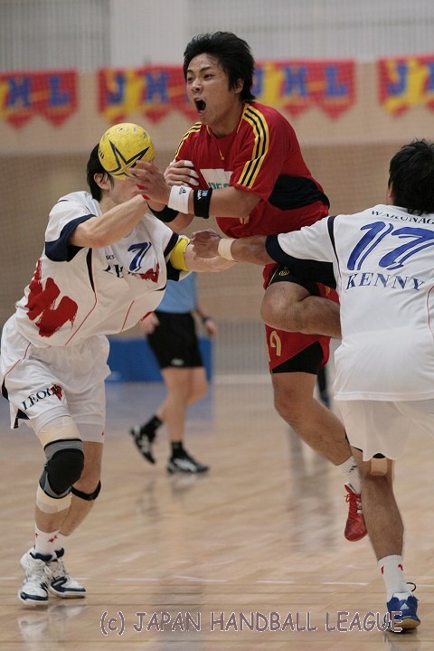 大崎電気 No.19 猪妻 正活