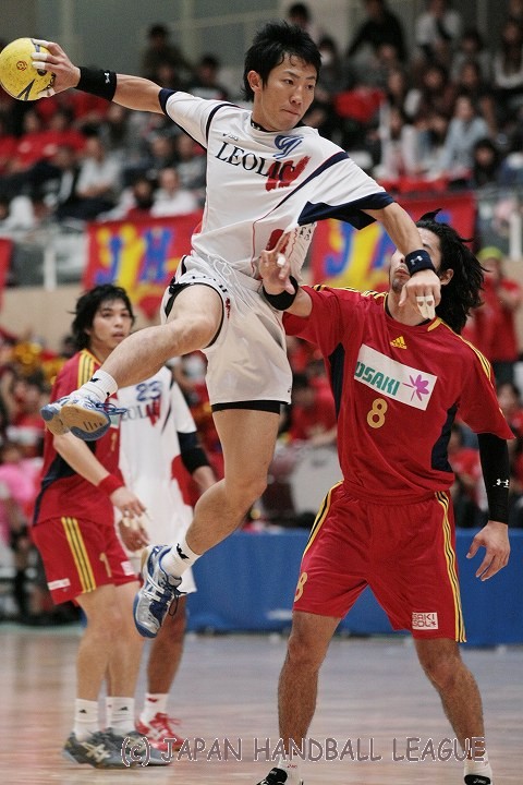 湧永製薬 No.9 佐藤 智仁