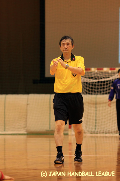 担当レフェリー 中舘 豊