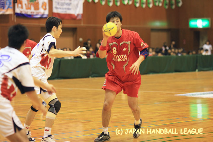 トヨタ車体 No.8 藤田 聖史