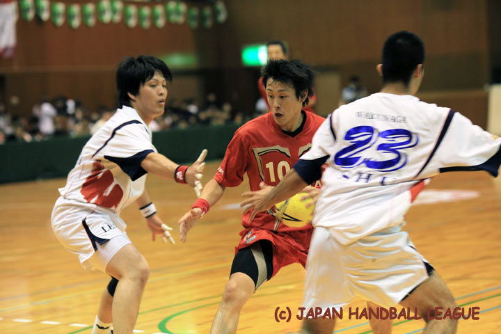 トヨタ車体 No.10 木切倉 真一