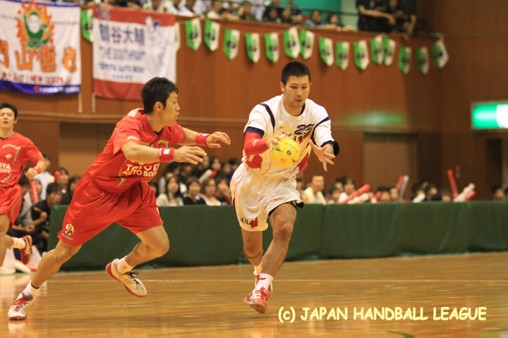 湧永製薬 No.23 東長濱 秀作