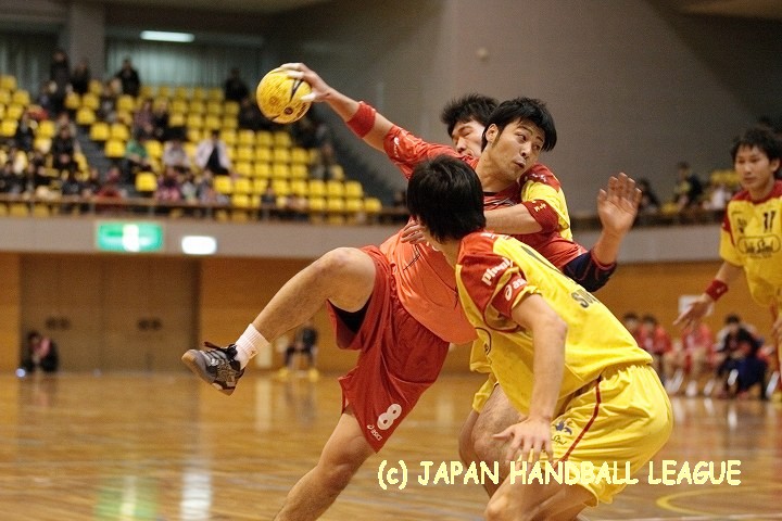 トヨタ車体 No.8 藤田 聖史