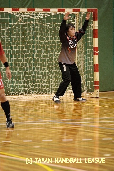 トヨタ車体 No.21 甲斐 昭人