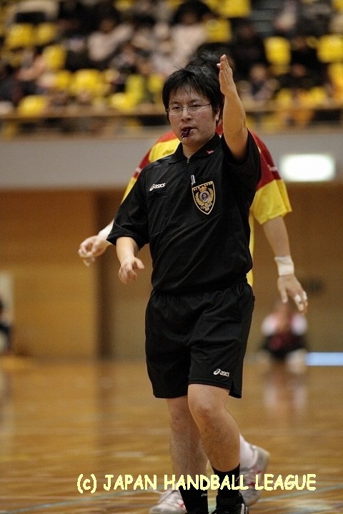 担当レフェリー 池渕 智一