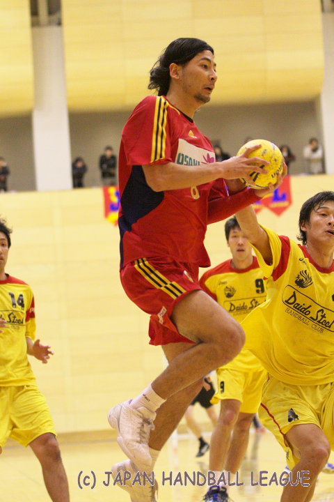 大崎電気 No.8 東長濱 秀希