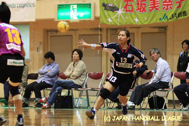 広島メイプルレッズ No.13 安齋 千尋