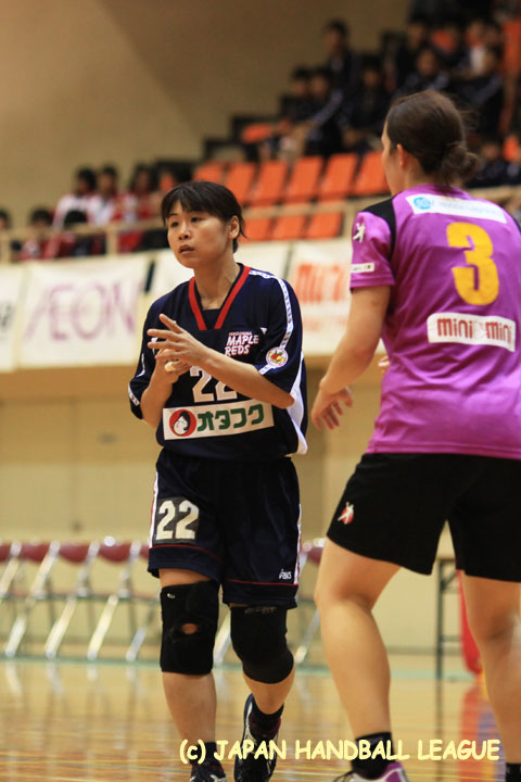 広島メイプルレッズ No.22 青戸 あかね