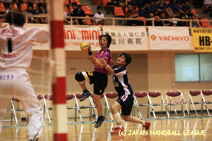 三重バイオレットアイリス No.13 星野 美佳